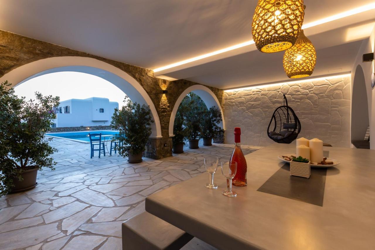 Callisti Mykonos Town With Pool View And Calypso Upper Floor With Sea View Екстериор снимка