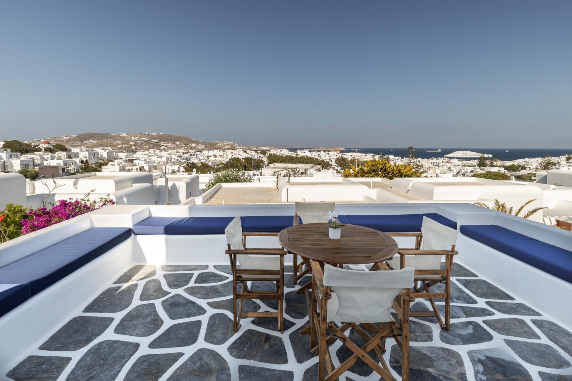 Callisti Mykonos Town With Pool View And Calypso Upper Floor With Sea View Екстериор снимка